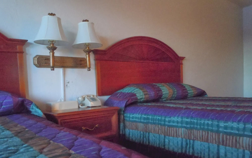 High Country Motel Bellevue Extérieur photo