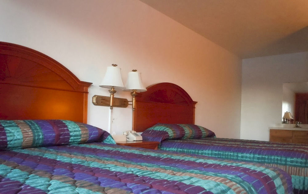 High Country Motel Bellevue Extérieur photo